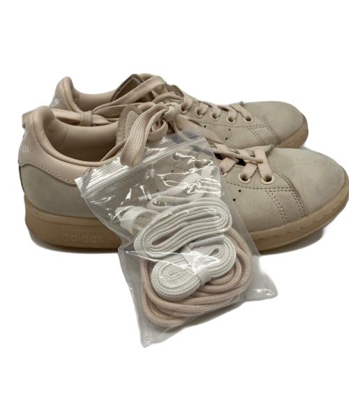 adidas（アディダス）adidas (アディダス) STAN SMITH EMMI ベージュ サイズ:22.5の古着・服飾アイテム