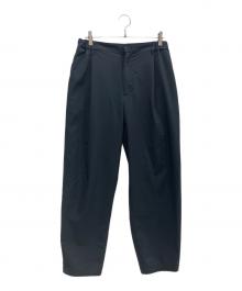 NANGA（ナンガ）の古着「DOT AIR COMFY TUCK TAPERED PANTS」｜ブラック