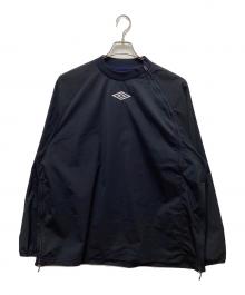 WHITE MOUNTAINEERING×UMBRO（ホワイトマウンテ二アニング×アンブロ）の古着「プルオーバージャケット」｜ブラック