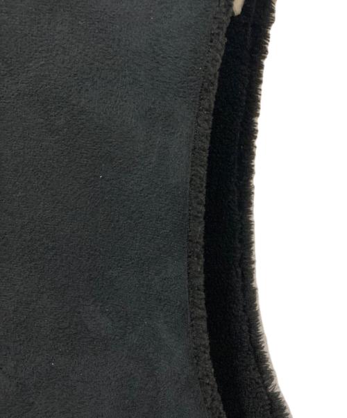 JOURNAL STANDARD（ジャーナルスタンダード）JOURNAL STANDARD (ジャーナルスタンダード) フェイクムートンリバーシブルベスト ブラック サイズ:SIZE Freeの古着・服飾アイテム