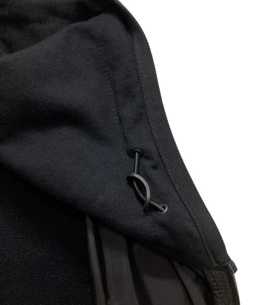 PRADA（プラダ）PRADA (プラダ) フーデットベスト ブラック サイズ:Lの古着・服飾アイテム