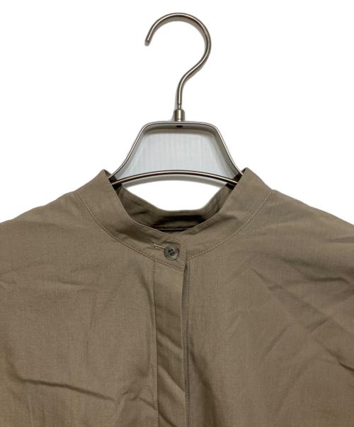 LE PHIL（ル フィル）LE PHIL (ル フィル) タイプライターギャザーバイカラーブラウス モカ サイズ:Fの古着・服飾アイテム