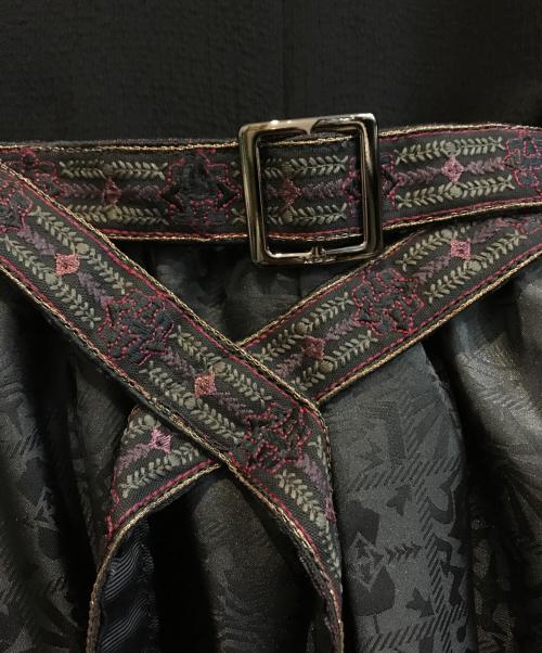 hazama（ハザマ）hazama (ハザマ) 繍美秘伝のワンピース ブラック サイズ:Mの古着・服飾アイテム