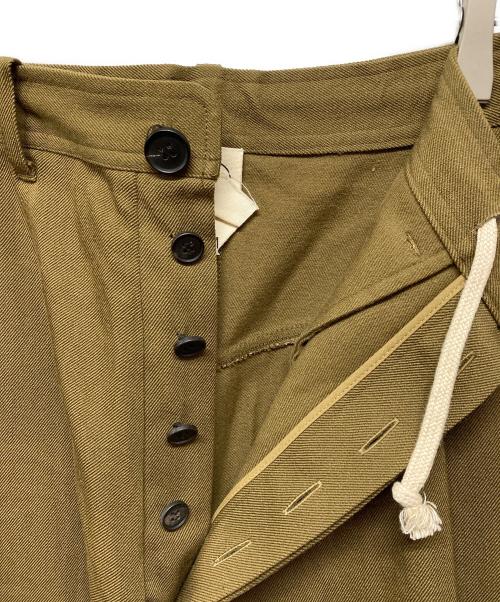 O project（オープロジェクト）O project (オープロジェクト) カーゴパンツ カーキ サイズ:Mの古着・服飾アイテム