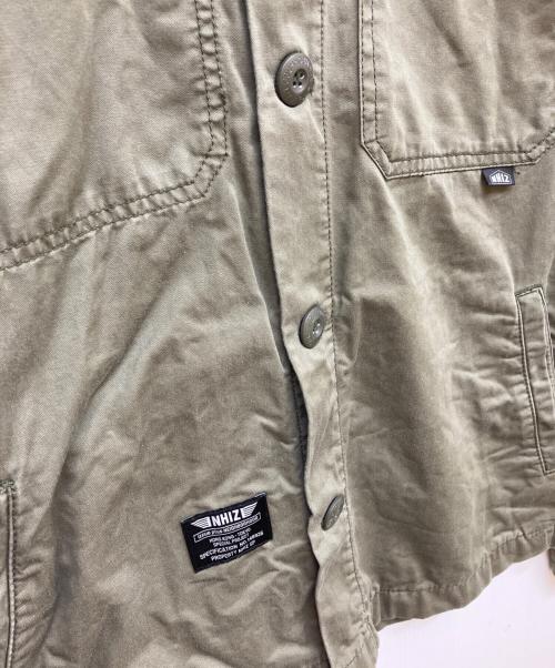 Izzue plus Neighborhood（イズー・プラス・ネイバーフッド）Izzue plus Neighborhood (イズー・プラス・ネイバーフッド) ミリタリー長袖シャツ オリーブ サイズ:SIZE Lの古着・服飾アイテム