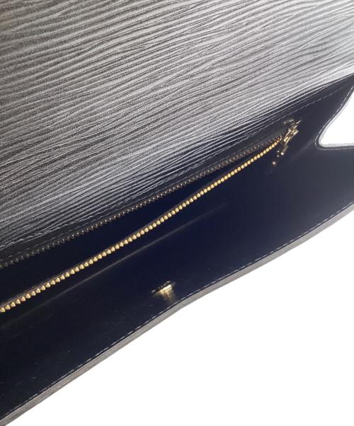 LOUIS VUITTON（ルイ ヴィトン）LOUIS VUITTON (ルイ ヴィトン) クラッチバッグ ブラックの古着・服飾アイテム