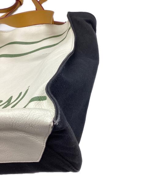 MARNI（マルニ）MARNI (マルニ) LOGO MUSEO アイボリーの古着・服飾アイテム