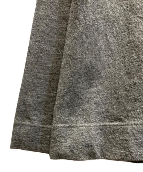 tricot COMME des GARCONS（トリココムデギャルソン）tricot COMME des GARCONS (トリココムデギャルソン) ウールフレアカーディガン グレー サイズ:SIZE Mの古着・服飾アイテム