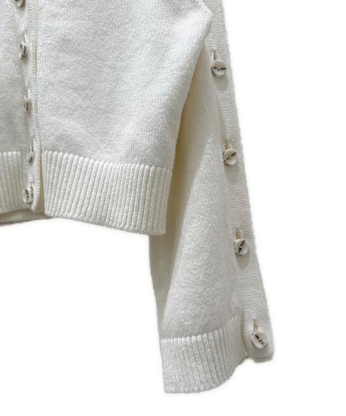 ADEAM（アディアム）ADEAM (アディアム) ボタンデザインカーディガン ホワイト サイズ:Ｓの古着・服飾アイテム