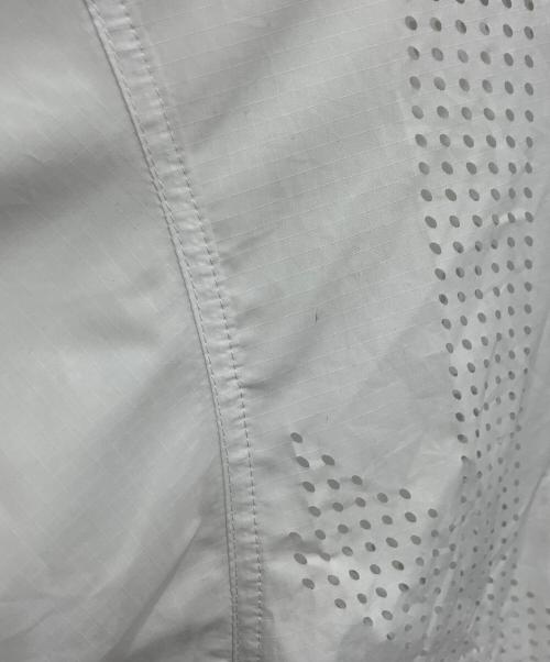 LACOSTE（ラコステ）LACOSTE (ラコステ) レーザーカットホールテクニカルポロシャツ ホワイト サイズ:38の古着・服飾アイテム