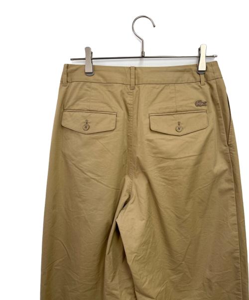 LACOSTE（ラコステ）LACOSTE (ラコステ) ダブルタックワイドスラックス ベージュ サイズ:40の古着・服飾アイテム