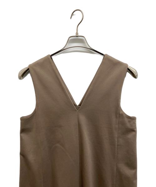 MACKINTOSH PHILOSOPHY（マッキントッシュ フィロソフィー）MACKINTOSH PHILOSOPHY (マッキントッシュ フィロソフィー) ストレッチポンチジャンパースカート ベージュ サイズ:36の古着・服飾アイテム