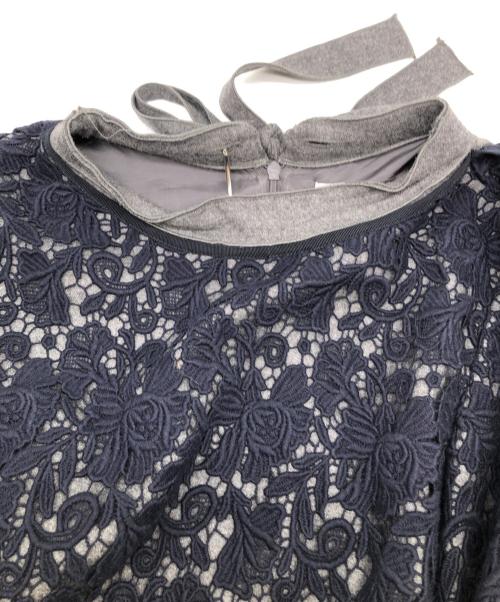 ADORE（アドーア）ADORE (アドーア) レースレイヤードワンピース グレー サイズ:SIZE 38の古着・服飾アイテム