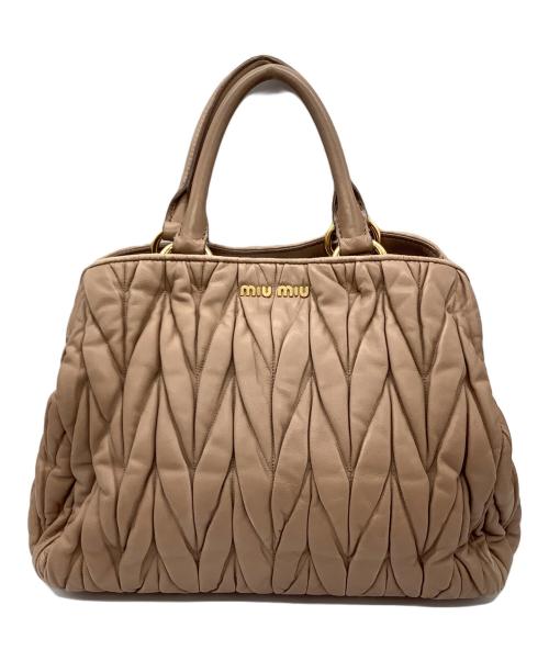 MIU MIU（ミュウミュウ）MIU MIU (ミュウミュウ) 2WAYショルダーバッグ ベージュの古着・服飾アイテム