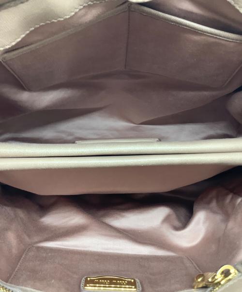 MIU MIU（ミュウミュウ）MIU MIU (ミュウミュウ) 2WAYショルダーバッグ ベージュの古着・服飾アイテム