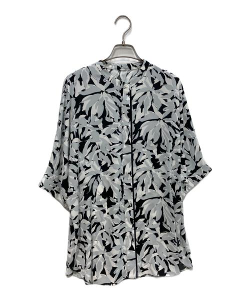 icB（アイシービー）icB (アイシービー) 5分袖バンドカラーブラウス　 グレー サイズ:Mの古着・服飾アイテム