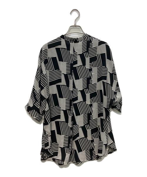 icB（アイシービー）icB (アイシービー) BackSatinAmunzen バンドカラーブラウス　BLCYNM6603 ブラック サイズ:Mの古着・服飾アイテム