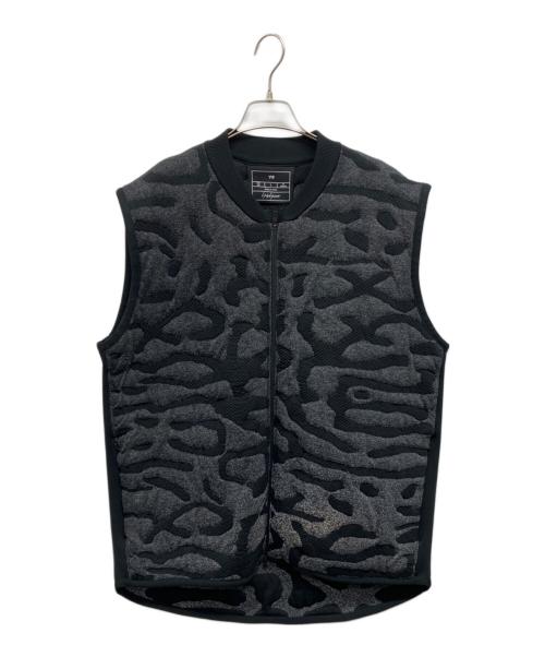 Y-3（ワイスリー）Y-3 (ワイスリー) Running Engineered Insulated Vest グレー×ブラック サイズ:Lの古着・服飾アイテム