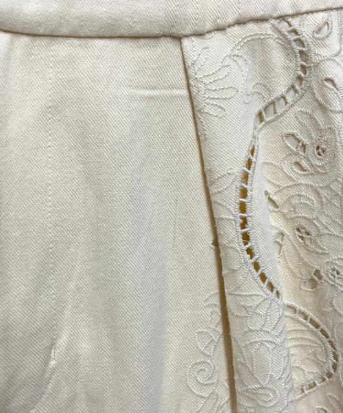 FRAY ID（フレイ アイディー）FRAY ID (フレイ アイディー) カットワークレースワイドパンツ イエローの古着・服飾アイテム