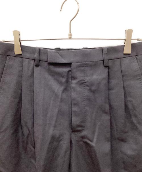 LAD MUSICIAN（ラッドミュージシャン）LAD MUSICIAN (ラッドミュージシャン) WOOL GABARDINE 2TUCK SLIM グレー サイズ:42の古着・服飾アイテム