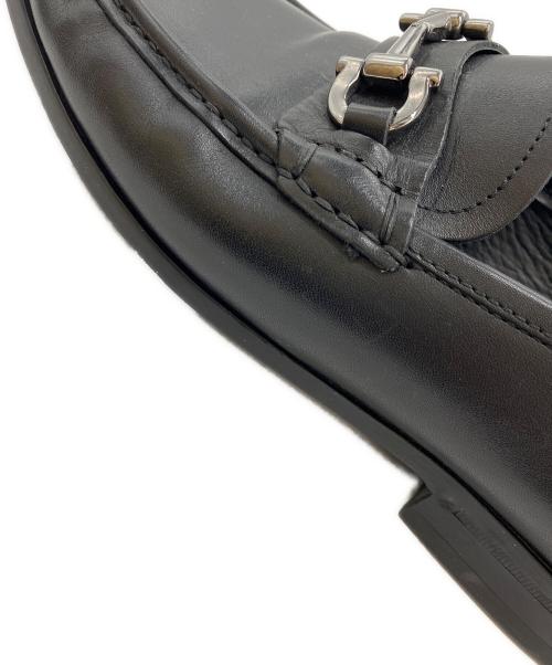 Salvatore Ferragamo（サルヴァトーレ フェラガモ）Salvatore Ferragamo (サルヴァトーレ フェラガモ) ガンチーニモカシン ブラック サイズ:8の古着・服飾アイテム