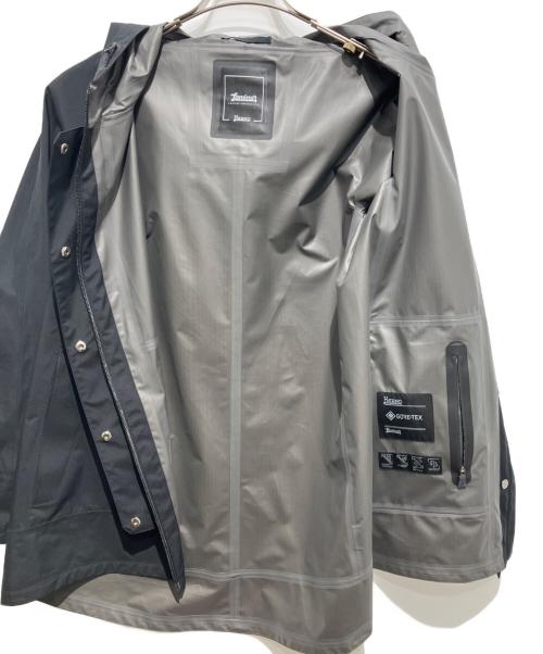 HERNO（ヘルノ）HERNO (ヘルノ) Laminar マウンテンパーカー ブラック サイズ:40の古着・服飾アイテム