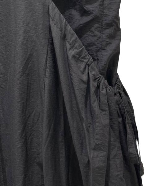 ADORE（アドーア）ADORE (アドーア) ナイロンコットンタフタワンピース ブラック サイズ:38の古着・服飾アイテム