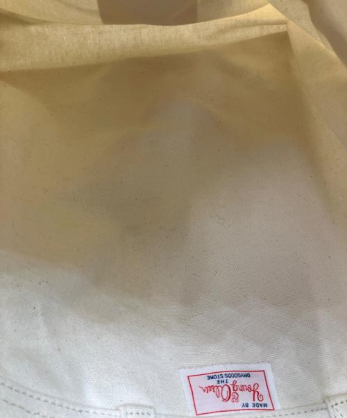 YOUNG & OLSEN The DRYGOODS STORE（ヤングアンドオルセン ザ ドライグッズストア）YOUNG & OLSEN The DRYGOODS STORE (ヤングアンドオルセン ザ ドライグッズストア) FRAMeWORK (フレームワーク) 別注トートバッグ ベージュの古着・服飾アイテム