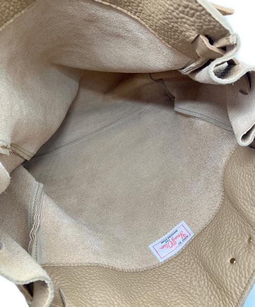 YOUNG & OLSEN The DRYGOODS STORE（ヤングアンドオルセン ザ ドライグッズストア）YOUNG & OLSEN The DRYGOODS STORE (ヤングアンドオルセン ザ ドライグッズストア) レザーバッグ ブラウンの古着・服飾アイテム