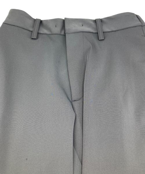 ATTACHMENT（アタッチメント）ATTACHMENT (アタッチメント) SLIM SLACKS グレー サイズ:1の古着・服飾アイテム