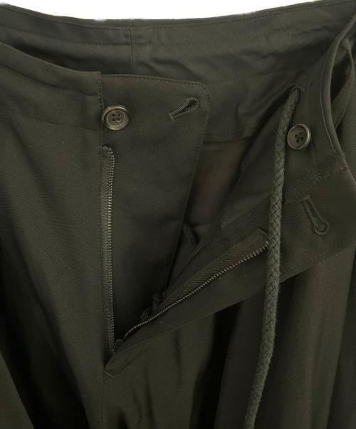 Yohji Yamamoto pour homme（ヨウジヤマモト プールオム）Yohji Yamamoto pour homme (ヨウジヤマモト プールオム) ウールギャバジン デコ ドレープド パンツ ブラック サイズ:1の古着・服飾アイテム