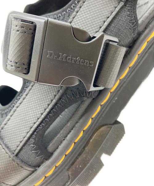 Dr.Martens（ドクターマーチン）Dr.Martens (ドクターマーチン) マルチストラップ サンダル ブラック サイズ:UK4の古着・服飾アイテム