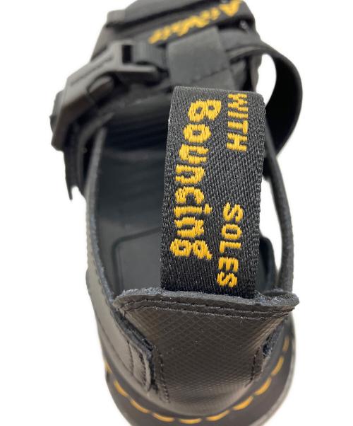 Dr.Martens（ドクターマーチン）Dr.Martens (ドクターマーチン) ストラップサンダル ブラック サイズ:UK4の古着・服飾アイテム