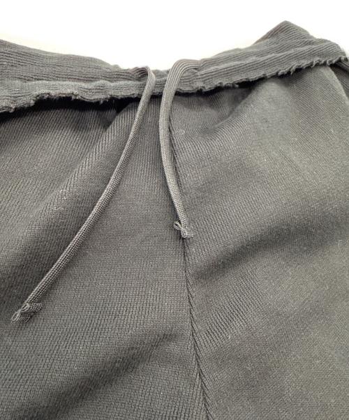 A-POC ABLE ISSEY MIYAKE（エイポック エイブル イッセイ ミヤケ）A-POC ABLE ISSEY MIYAKE (エイポック エイブル イッセイ ミヤケ) TYPE-A 003 フリンジテーパードパンツ　AT41KF400 ブラック サイズ:2の古着・服飾アイテム