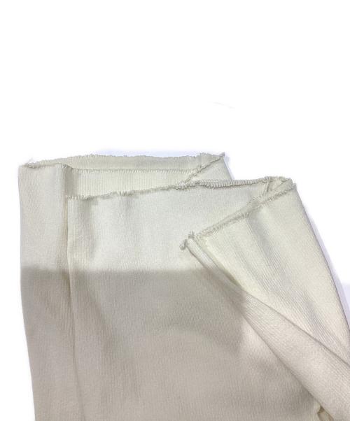 ISSEY MIYAKE（イッセイミヤケ）ISSEY MIYAKE (イッセイミヤケ) ワイドパンツ　IM23KF309 アイボリー サイズ:2の古着・服飾アイテム