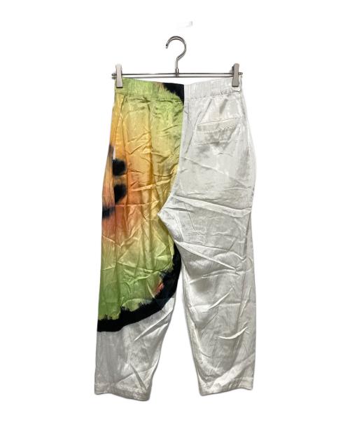 ISSEY MIYAKE（イッセイミヤケ）ISSEY MIYAKE (イッセイミヤケ) アブストラクトパターン クロップドパンツ アシンメトリーパンツ ホワイト サイズ:1の古着・服飾アイテム