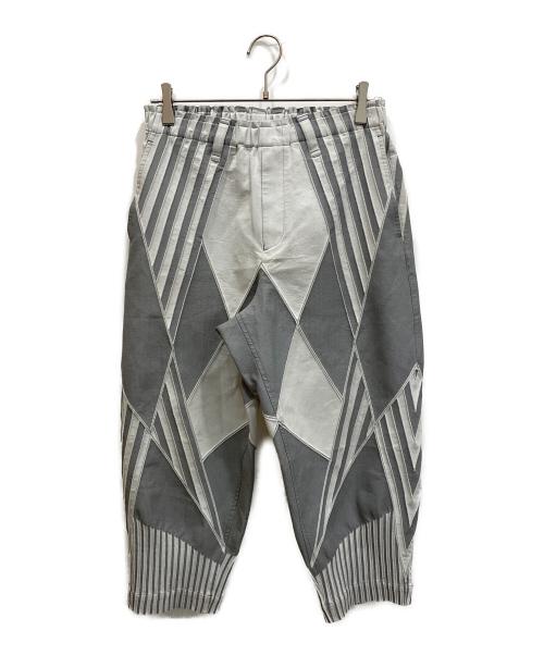 A-POC ABLE ISSEY MIYAKE（エイポック エイブル イッセイ ミヤケ）A-POC ABLE ISSEY MIYAKE (エイポック エイブル イッセイ ミヤケ) パンツ グレー サイズ:2の古着・服飾アイテム