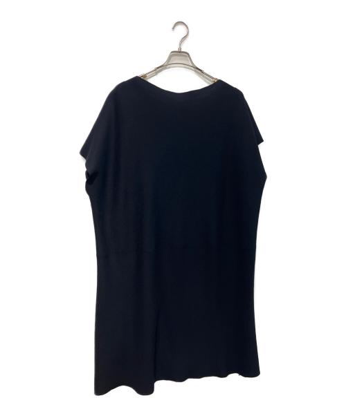 ISSEY MIYAKE（イッセイミヤケ）ISSEY MIYAKE (イッセイミヤケ) カットアウトニットワンピース　IM03KT287 ブラック サイズ:2の古着・服飾アイテム