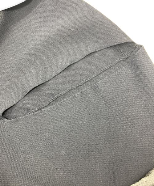 ISSEY MIYAKE（イッセイミヤケ）ISSEY MIYAKE (イッセイミヤケ) カットアウトニットワンピース　IM03KT287 ブラック サイズ:2の古着・服飾アイテム