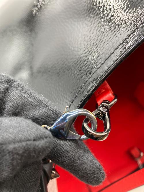 Christian Louboutin（クリスチャン・ルブタン）Christian Louboutin (クリスチャン・ルブタン) CABATA SMALL トートバッグ ブラックの古着・服飾アイテム
