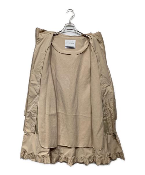 BORDERS at BALCONY（ボーダーズアットバルコニー）BORDERS at BALCONY (ボーダーズアットバルコニー) TIERED COAT ティアードコート　BD2111-3A-18 ベージュ サイズ:36の古着・服飾アイテム