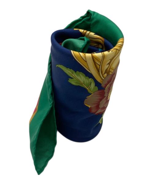 Salvatore Ferragamo（サルヴァトーレ フェラガモ）Salvatore Ferragamo (サルヴァトーレ フェラガモ) シルクスカーフ グリーンの古着・服飾アイテム