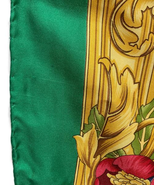 Salvatore Ferragamo（サルヴァトーレ フェラガモ）Salvatore Ferragamo (サルヴァトーレ フェラガモ) シルクスカーフ グリーンの古着・服飾アイテム