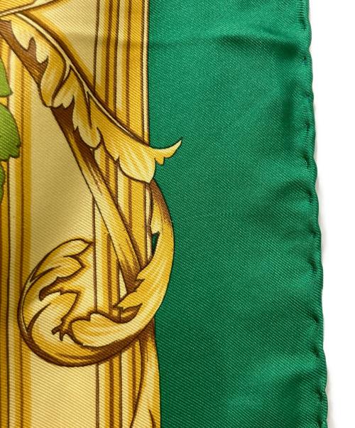 Salvatore Ferragamo（サルヴァトーレ フェラガモ）Salvatore Ferragamo (サルヴァトーレ フェラガモ) シルクスカーフ グリーンの古着・服飾アイテム