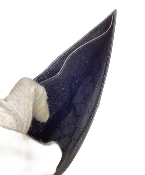 GUCCI（グッチ）GUCCI (グッチ) GGマトラッセ　ホースビット 2つ折り財布 ブラックの古着・服飾アイテム