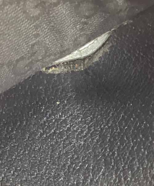 GUCCI（グッチ）GUCCI (グッチ) GGマトラッセ　ホースビット 2つ折り財布 ブラックの古着・服飾アイテム