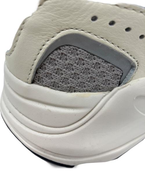 adidas（アディダス）adidas (アディダス) YEEZY Boost 700 V2 