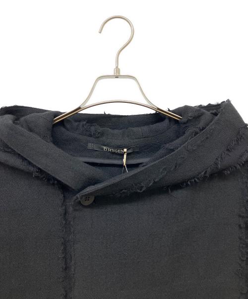 D.HYGEN（ディーハイゲン）D.HYGEN (ディーハイゲン) ウールSCABブロークンストライプジャガードフーデットハーフコート ブラック サイズ:2 未使用品の古着・服飾アイテム