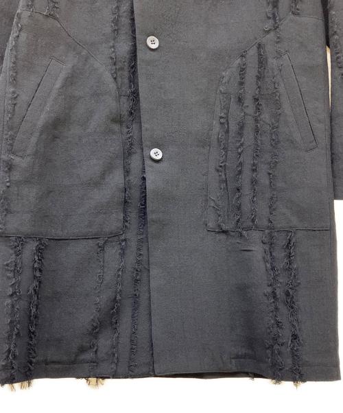 D.HYGEN（ディーハイゲン）D.HYGEN (ディーハイゲン) ウールSCABブロークンストライプジャガードフーデットハーフコート ブラック サイズ:2 未使用品の古着・服飾アイテム