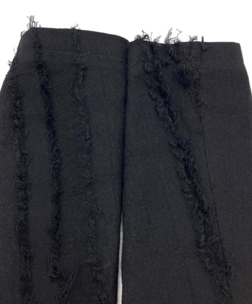 D.HYGEN（ディーハイゲン）D.HYGEN (ディーハイゲン) ウールSCABブロークンストライプジャガードフーデットハーフコート ブラック サイズ:2 未使用品の古着・服飾アイテム